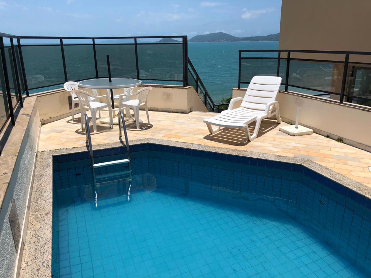 Cobertura Frente Ao Mar Apartment